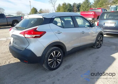 2018 Nissan Kicks Sv из США, поврежденный, VIN 3N1CP5CU3JL533472